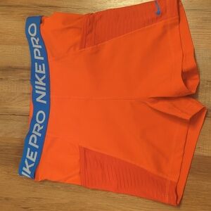 NIKE PRO SHORTS